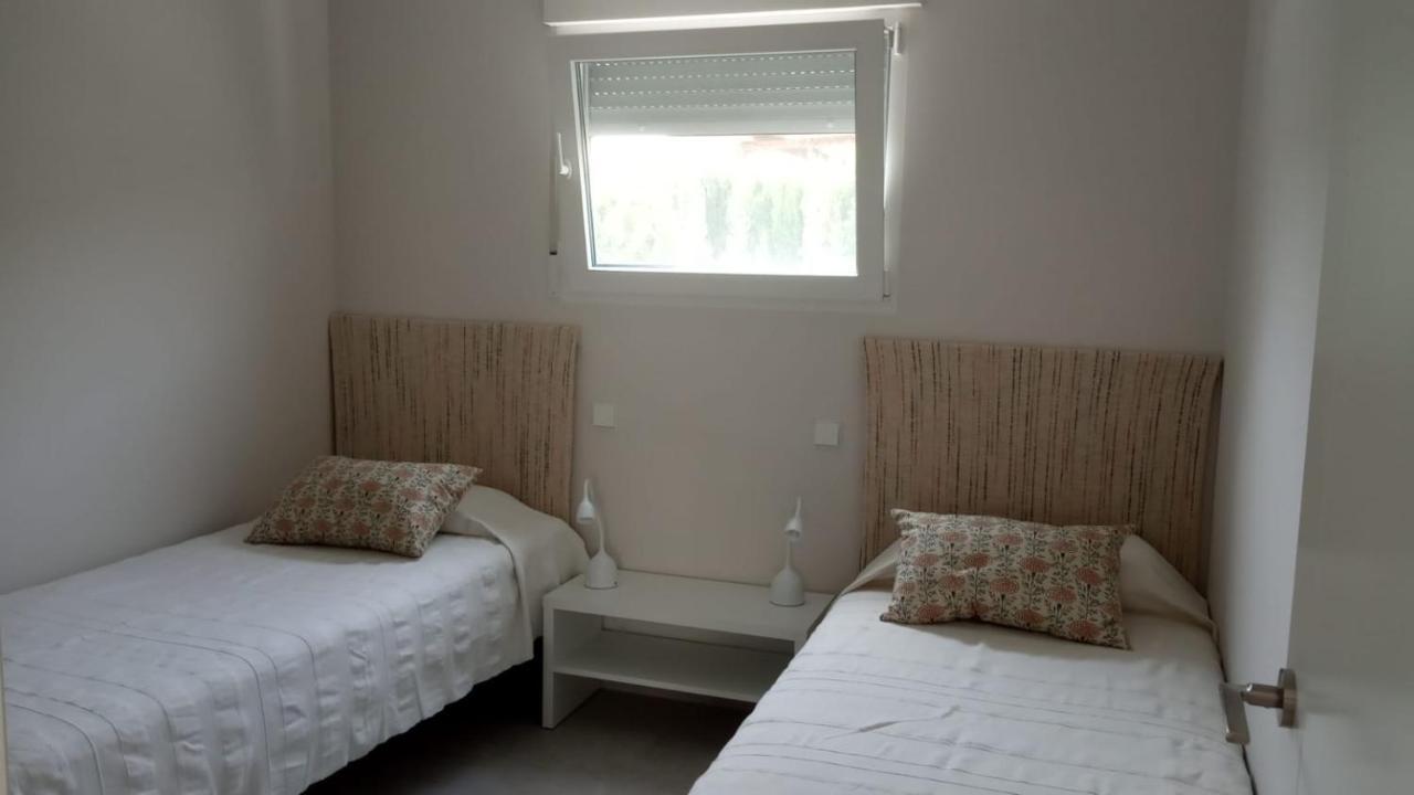 Casita Moderna A Escasos Metros De Playa Terranova Villa Олива Екстериор снимка